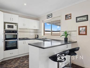 House For Sale - VIC - Golden Square - 3555 - Golden Square Gem Awaits!  (Image 2)