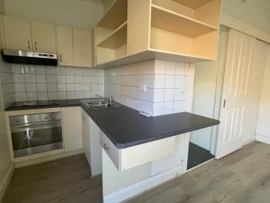 Unit For Lease - VIC - Swan Hill - 3585 - Central Living!  (Image 2)
