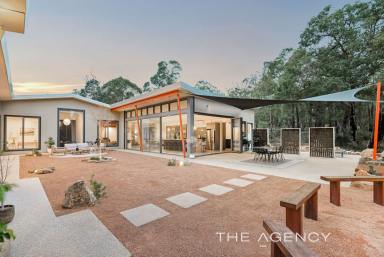 House For Sale - WA - Stoneville - 6081 - 5 Acre Chic, Stylish & Trendy Bushlover's Retreat - There is Only One!  (Image 2)