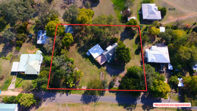 House For Sale - QLD - Gayndah - 4625 - Private & Peaceful on 3412sqm  (Image 2)