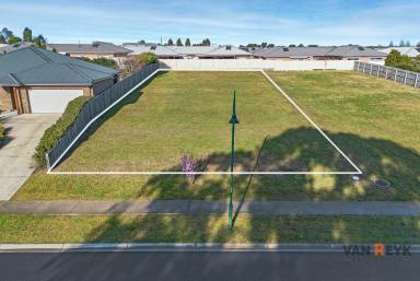 Residential Block For Sale - VIC - Eastwood - 3875 - Superb Location near shops and walking tracks at Eastwood  (Image 2)