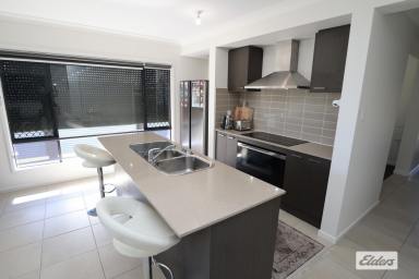 House For Sale - QLD - Laidley - 4341 - Stylish, Spacious- Splendid!  (Image 2)