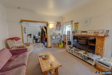 House For Sale - VIC - Myrtleford - 3737 - Prime Development Opportunity Close to the CBD  (Image 2)