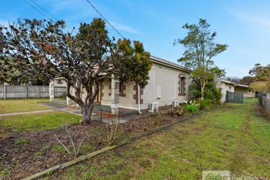 House For Sale - SA - Millicent - 5280 - Charming 1910 Character Stone Home in Prime Millicent Location  (Image 2)