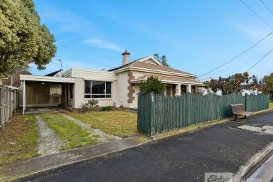 House For Sale - SA - Millicent - 5280 - Charming 1910 Character Stone Home in Prime Millicent Location  (Image 2)