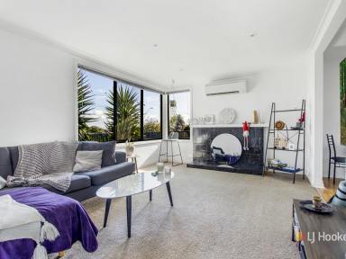 House Leased - TAS - Devonport - 7310 - Updated Living, Walk to School  (Image 2)