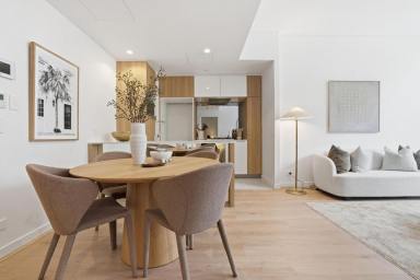 Apartment For Sale - NSW - Waterloo - 2017 - Spacious 3-Bedroom Apartment Modern Comfort in a Prime Location  (Image 2)
