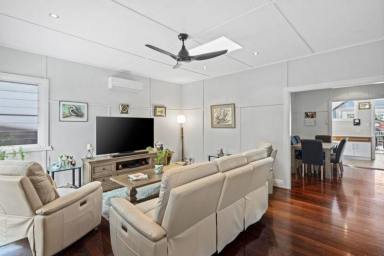 House For Sale - QLD - Coolangatta - 4225 - Your Private Coolangatta Oasis Steps to the Beach and Vibrant CBD!  (Image 2)