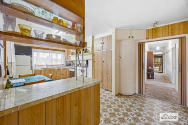 House For Sale - VIC - Stawell - 3380 - Affordable Corner Allotment Living  (Image 2)