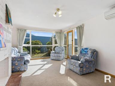 House For Sale - TAS - Dunalley - 7177 - Good Morning Sunshine!  (Image 2)