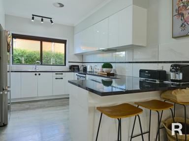 House For Sale - TAS - New Norfolk - 7140 - Modern Living in a Convenient Location  (Image 2)