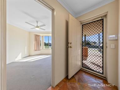 House For Sale - WA - Hamilton Hill - 6163 - PARKSIDE PERFECTION  (Image 2)