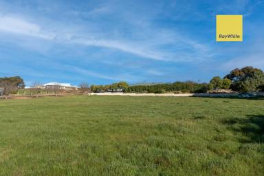 Residential Block For Sale - WA - Kangaroo Gully - 6255 - Countryside aspect 3,328sqm of land  (Image 2)