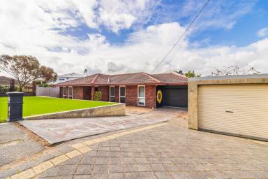 House For Sale - WA - Padbury - 6025 - Low-Maintenance Living in a Quiet, Convenient Location  (Image 2)