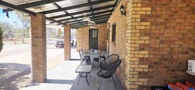 Lifestyle For Sale - NT - Alice Springs - 0870 - Property with 2 Residences & 2 Galleries on 6.5 acres  (Image 2)