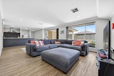 House For Sale - WA - Yanchep - 6035 - 2022 Built Family Home in Yanchep – 4x2, Great for First-Home Buyers!  (Image 2)