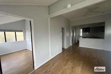 House For Lease - QLD - Gatton - 4343 - High-set Queenslander in Gatton.  (Image 2)