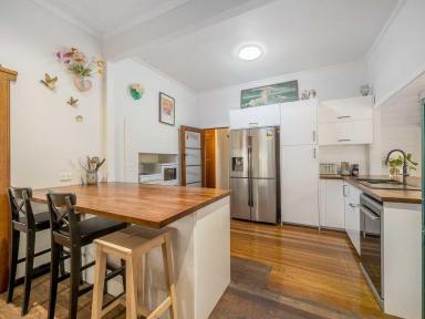 House For Sale - NSW - Casino - 2470 - CLASSIC GRAND HOME - CIRCA 1928  (Image 2)