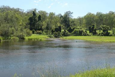 Lifestyle For Sale - NSW - Rocky River - 2372 - THE HEART OF THE STATION  (Image 2)