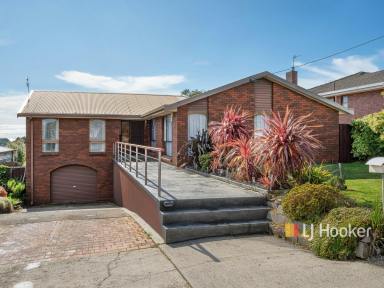 House For Sale - TAS - Devonport - 7310 - Park Yourself Here  (Image 2)
