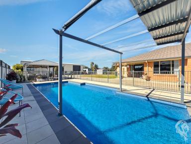 House For Sale - NSW - Narrabri - 2390 - MODERN FAMILY RETREAT WITH POOL, SHED AND OUTDOOR LIVING  (Image 2)