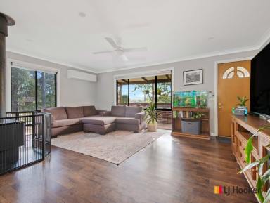 House For Sale - NSW - Surfside - 2536 - Ideal First Home or Investment Opportunity !  (Image 2)