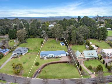 House For Sale - NSW - Bundanoon - 2578 - So Much Potential - Motivated Vendor  (Image 2)