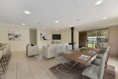 House For Sale - SA - Penola - 5277 - Expansive Family Living in Great Location (Image 2)