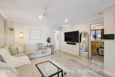 Duplex/Semi-detached For Sale - WA - Craigie - 6025 - VERSATILE 3-BEDROOM CRAIGIE GEM  (Image 2)
