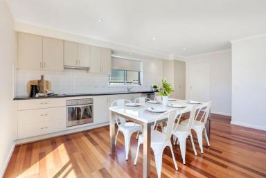 House For Sale - VIC - Bendigo - 3550 - Updated, Light-Filled & Centrally Located Townhouse  (Image 2)