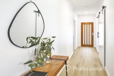 House For Sale - NSW - Gol Gol - 2738 - Stunning New Home in Riverside Gol Gol  (Image 2)