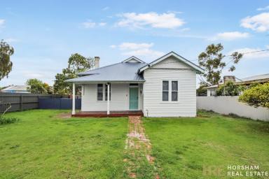 House For Lease - VIC - Horsham - 3400 - Newly Renovated 3-Bedroom, 2-Bathroom Home on a Corner Block  (Image 2)