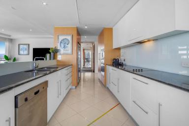 Apartment For Sale - QLD - Broadbeach - 4218 - Ocean & Hinterland Views - "Aria" Broadbeach Jewel  (Image 2)
