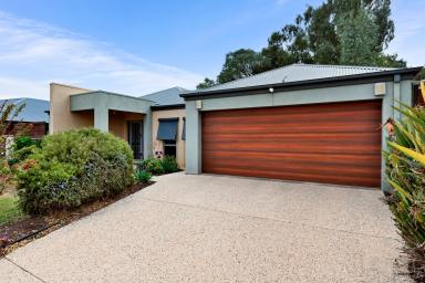 House For Sale - VIC - Mildura - 3500 - Great Family Home  (Image 2)