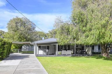 House For Sale - WA - Broadwater - 6280 - WALK TO THE BEACH!!!  (Image 2)