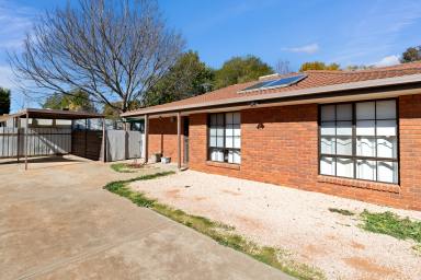 House For Sale - VIC - Mildura - 3500 - Conveniently located unit!  (Image 2)