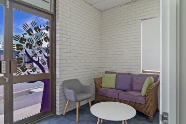 Office(s) For Lease - QLD - Toowoomba City - 4350 - Fantastic Location - Stand Alone Tenancy  (Image 2)