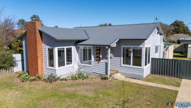 House For Sale - VIC - Myrtleford - 3737 - Family Living in a Quiet Court  (Image 2)