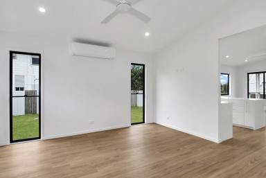 House For Sale - QLD - Macleay Island - 4184 - Brand New, Modern & Move-In Ready  (Image 2)