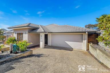 House For Sale - VIC - Botanic Ridge - 3977 - ONE FOR THE GROWING FAMILY  (Image 2)