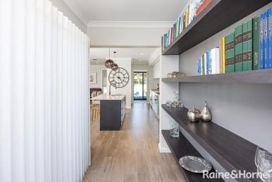 House For Sale - NSW - Lloyd - 2650 - Ah-MAZING Style, Locality & Features  (Image 2)