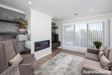 House For Sale - NSW - Lloyd - 2650 - Ah-MAZING Style, Locality & Features  (Image 2)