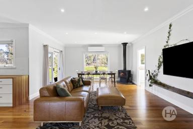 House For Sale - VIC - Bittern - 3918 - Luxury Meets Lifestyle  (Image 2)