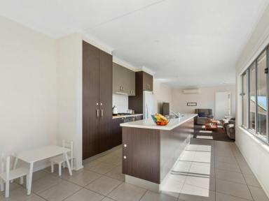 Unit For Sale - VIC - East Bairnsdale - 3875 - TOWN HOUSE NEAR HOWITT PARK  (Image 2)
