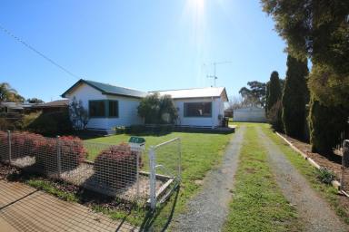 House For Sale - VIC - Rochester - 3561 - 2-BEDROOM HOME ON GENEROUS 1,200m² ALLOTMENT- MOVE IN READY WITH GREAT SHEDDING OPTIONS  (Image 2)