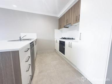 House For Lease - NSW - Kootingal - 2352 - 1/27 Wattle Street, Kootingal  (Image 2)