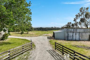 Lifestyle For Sale - VIC - Nyora - 3987 - BOASTING VIEWS OF THE VALLEY & WESTERNPORT BAY.  (Image 2)