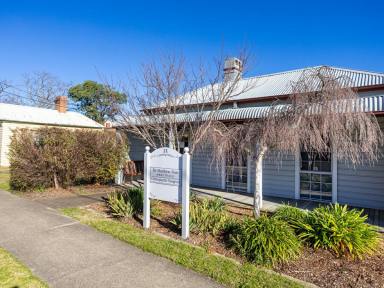 House For Sale - NSW - Bega - 2550 - CHARMING & VERSATILE  (Image 2)