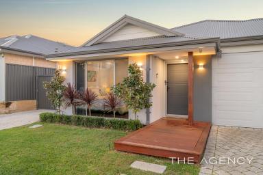 House For Sale - WA - Treeby - 6164 - Clean Crisp & Coastal Vibes!  (Image 2)