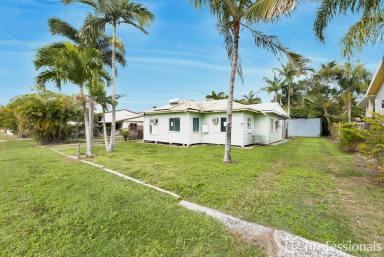 House For Sale - QLD - North Mackay - 4740 - Family Home!  (Image 2)